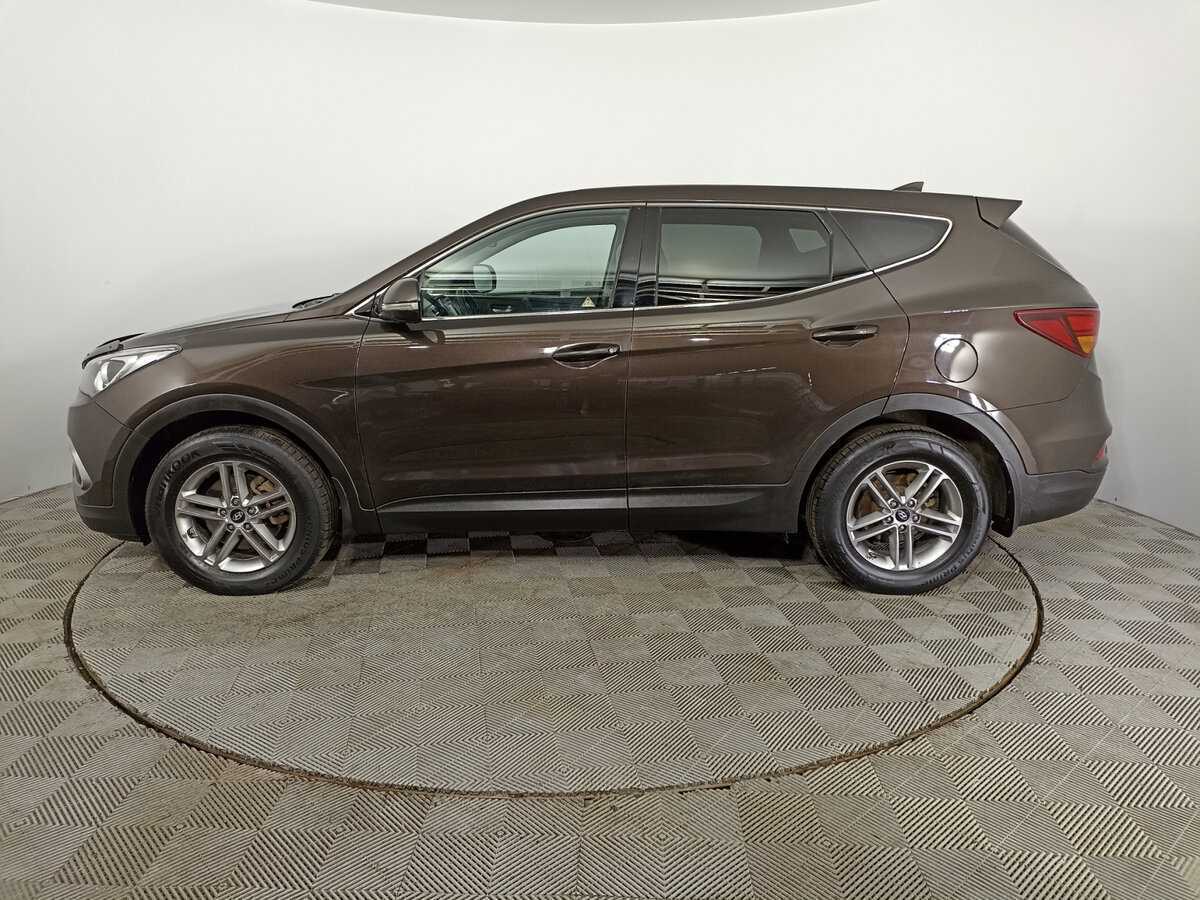 Hyundai Santa Fe с пробегом — 2017 год. Фото: #7