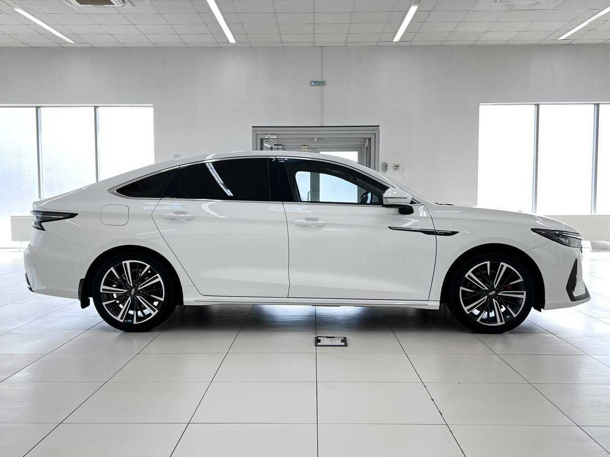 Chery Arrizo 8 с пробегом — 2023 год. Фото: #1