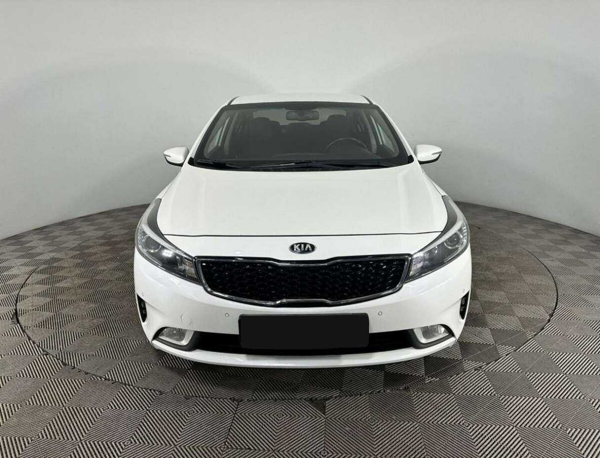 Kia Cerato с пробегом — 2018 год. Фото: #1