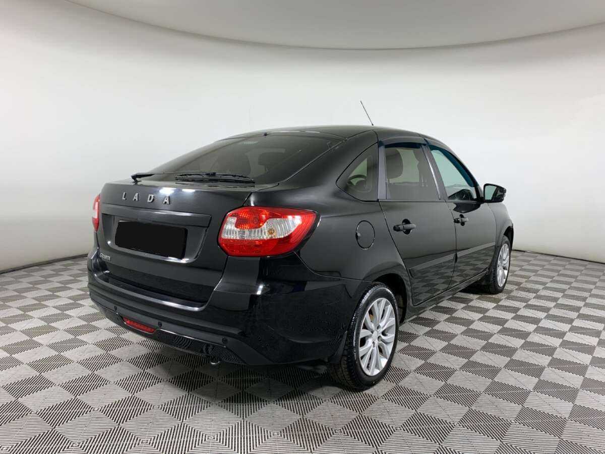Lada (ВАЗ) Granta с пробегом — 2018 год. Фото: #4