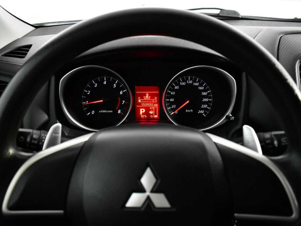 Mitsubishi ASX с пробегом — 2014 год. Фото: #10