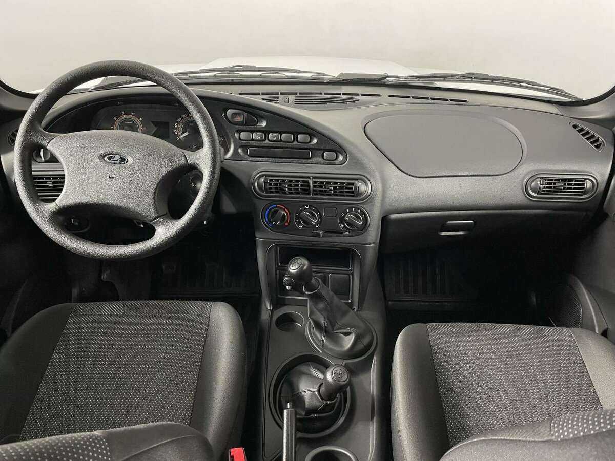 Lada (ВАЗ) Niva с пробегом — 2023 год. Фото: #6