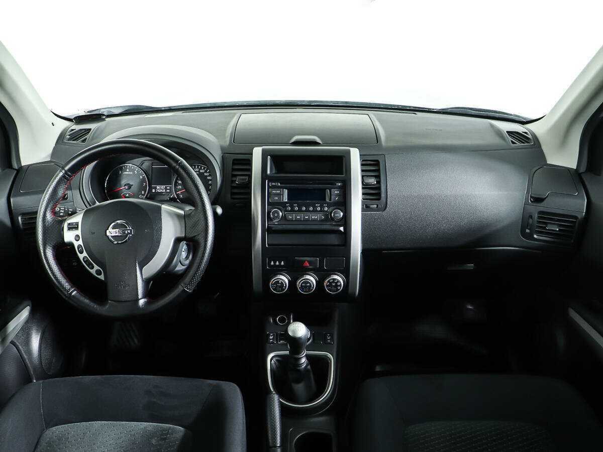 Nissan X-Trail с пробегом — 2013 год. Фото: #9