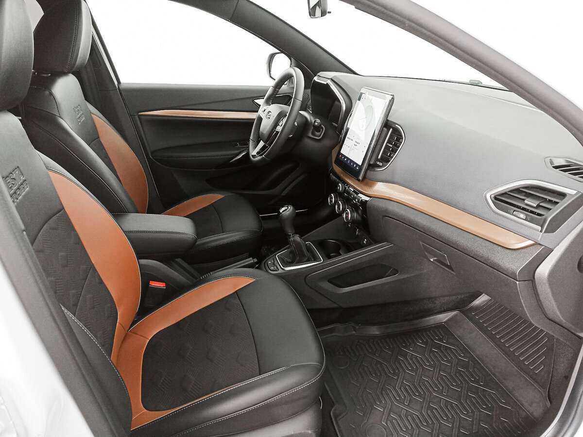 Lada (ВАЗ) Vesta с пробегом — 2023 год. Фото: #8