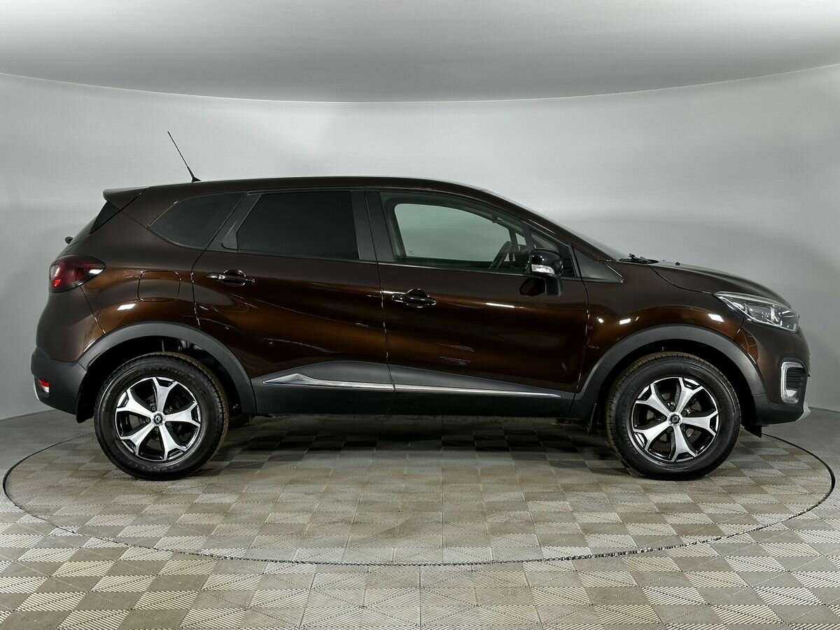 Renault Kaptur с пробегом — 2017 год. Фото: #4