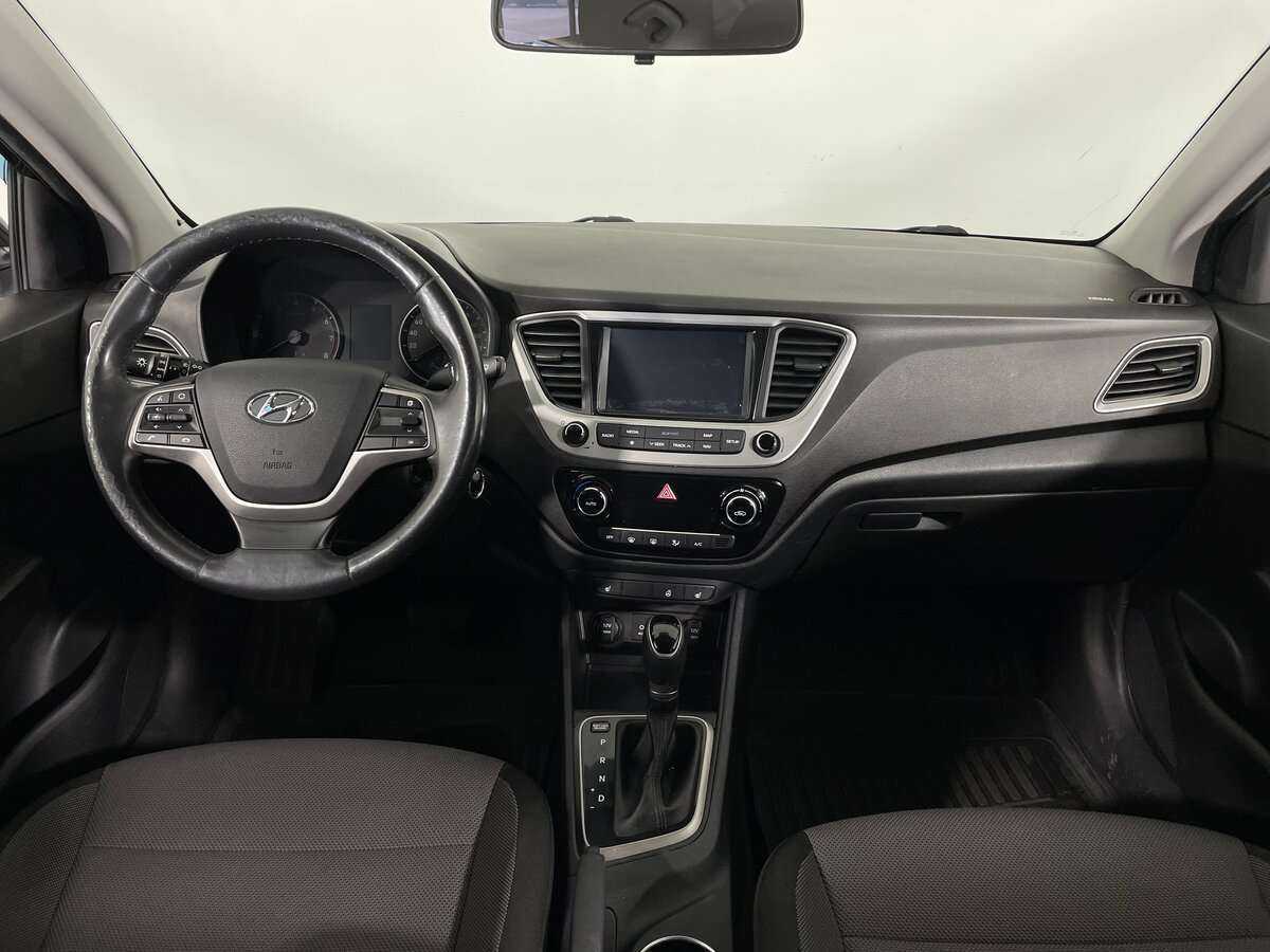 Hyundai Solaris с пробегом — 2017 год. Фото: #7