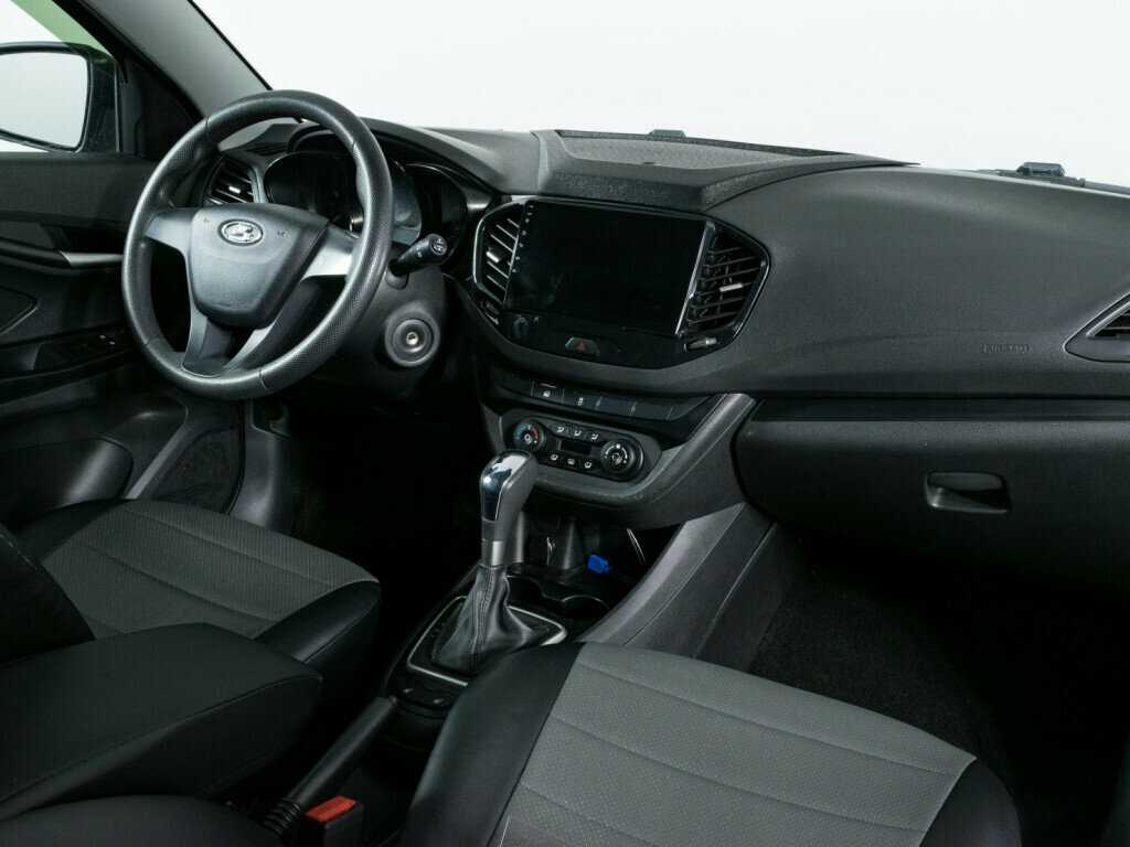 Lada (ВАЗ) Vesta с пробегом — 2021 год. Фото: #7