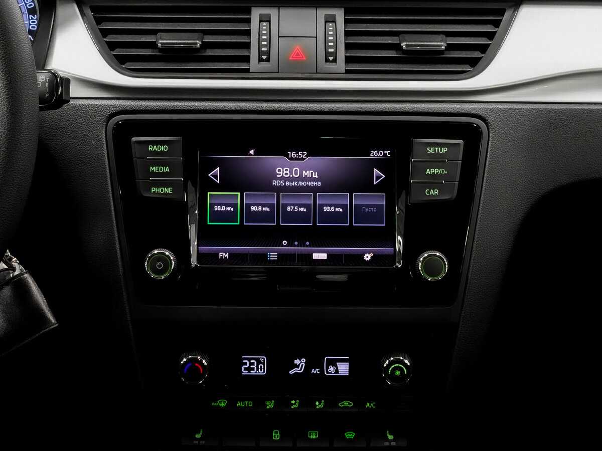 Skoda Rapid с пробегом — 2018 год. Фото: #14
