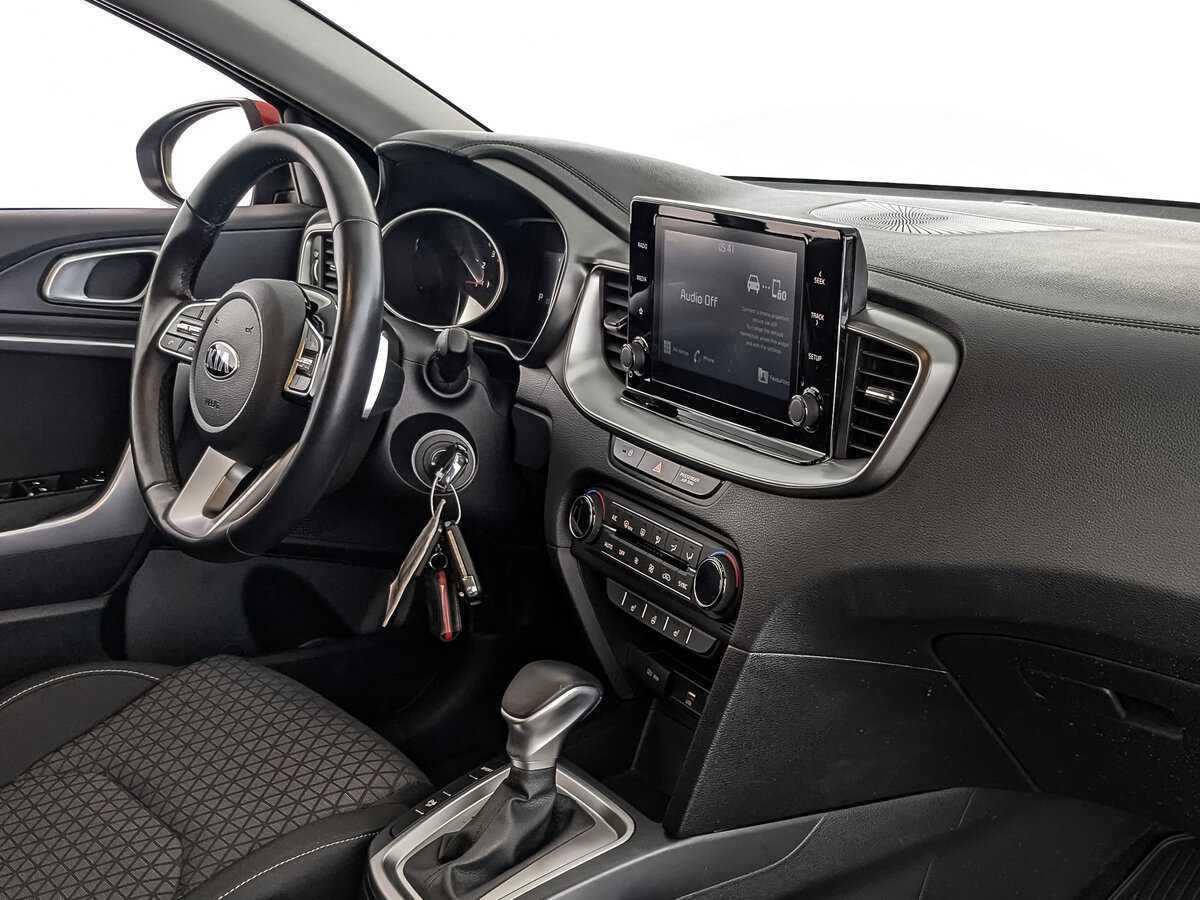 Kia Ceed с пробегом — 2021 год. Фото: #8
