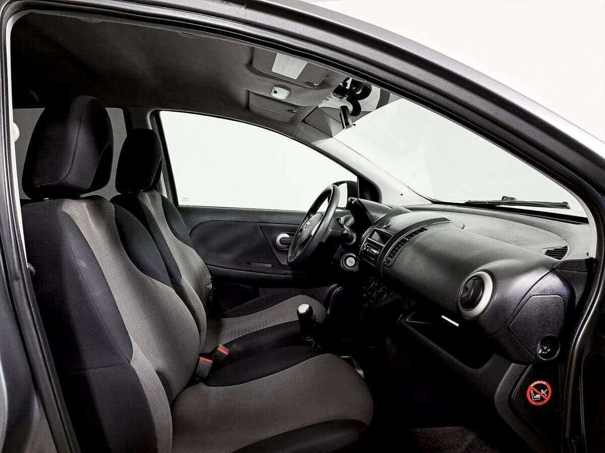 Nissan Note с пробегом — 2012 год. Фото: #8