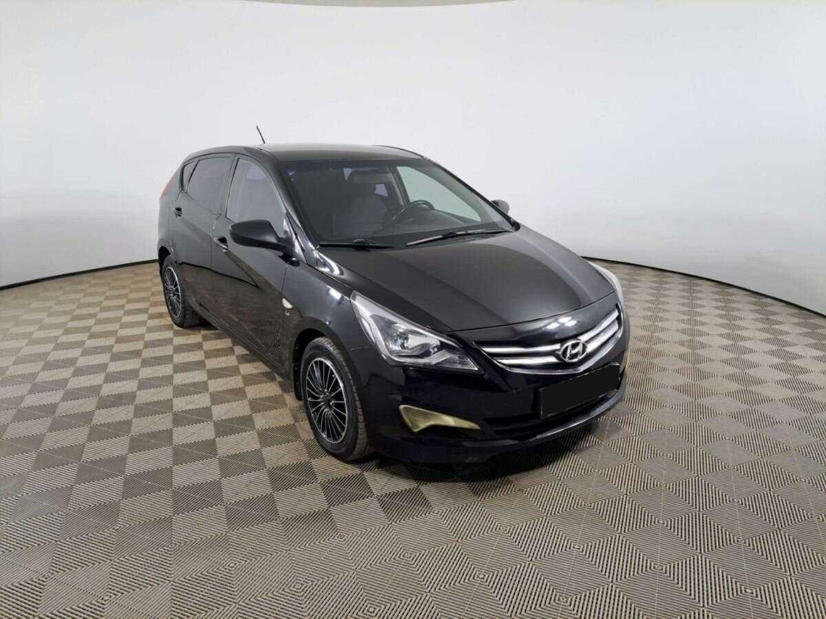 Hyundai Solaris с пробегом — 2015 год. Фото: #2