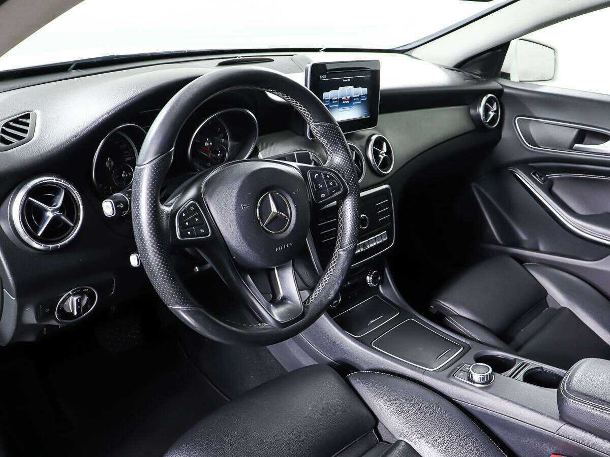 Mercedes-Benz CLA с пробегом — 2016 год. Фото: #12