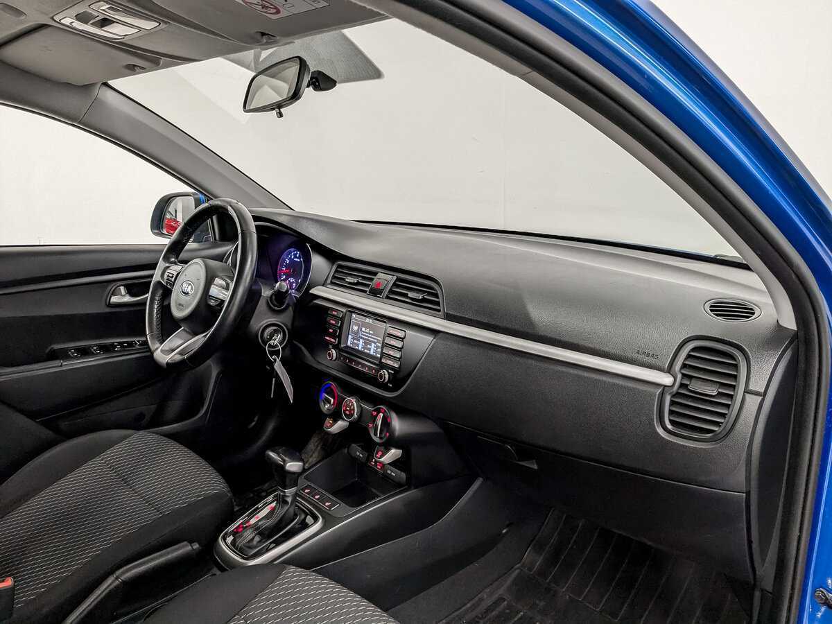 Kia Rio с пробегом — 2020 год. Фото: #10