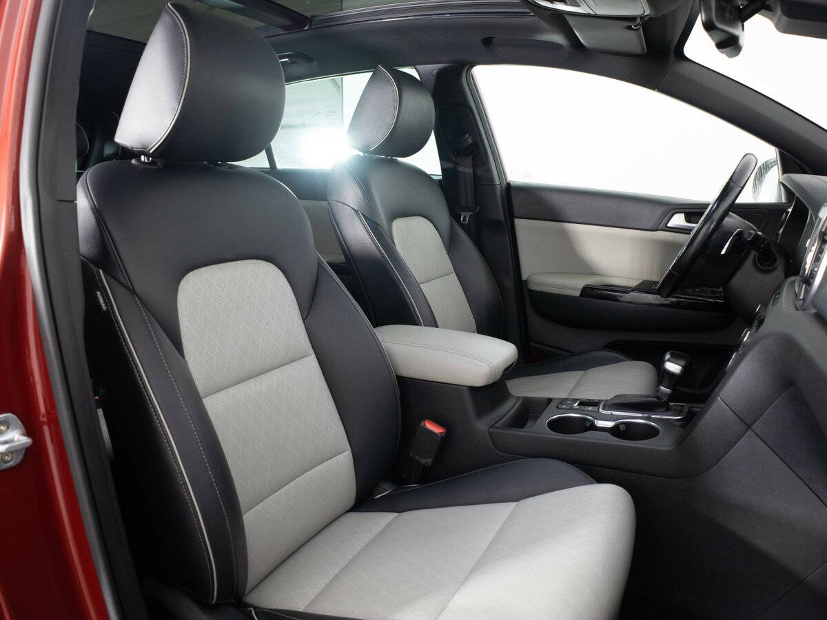 Kia Sportage с пробегом — 2016 год. Фото: #15