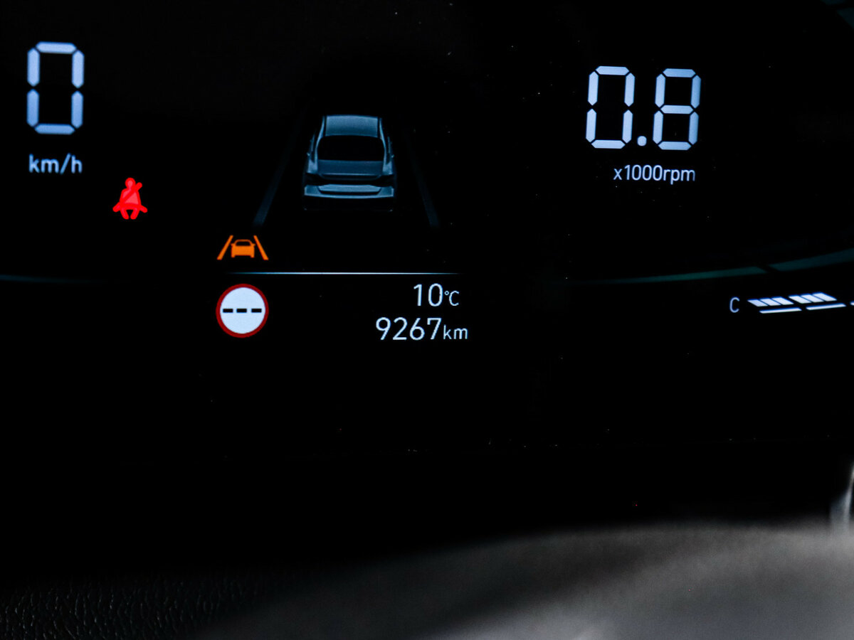 Hyundai Elantra с пробегом — 2024 год. Фото: #8