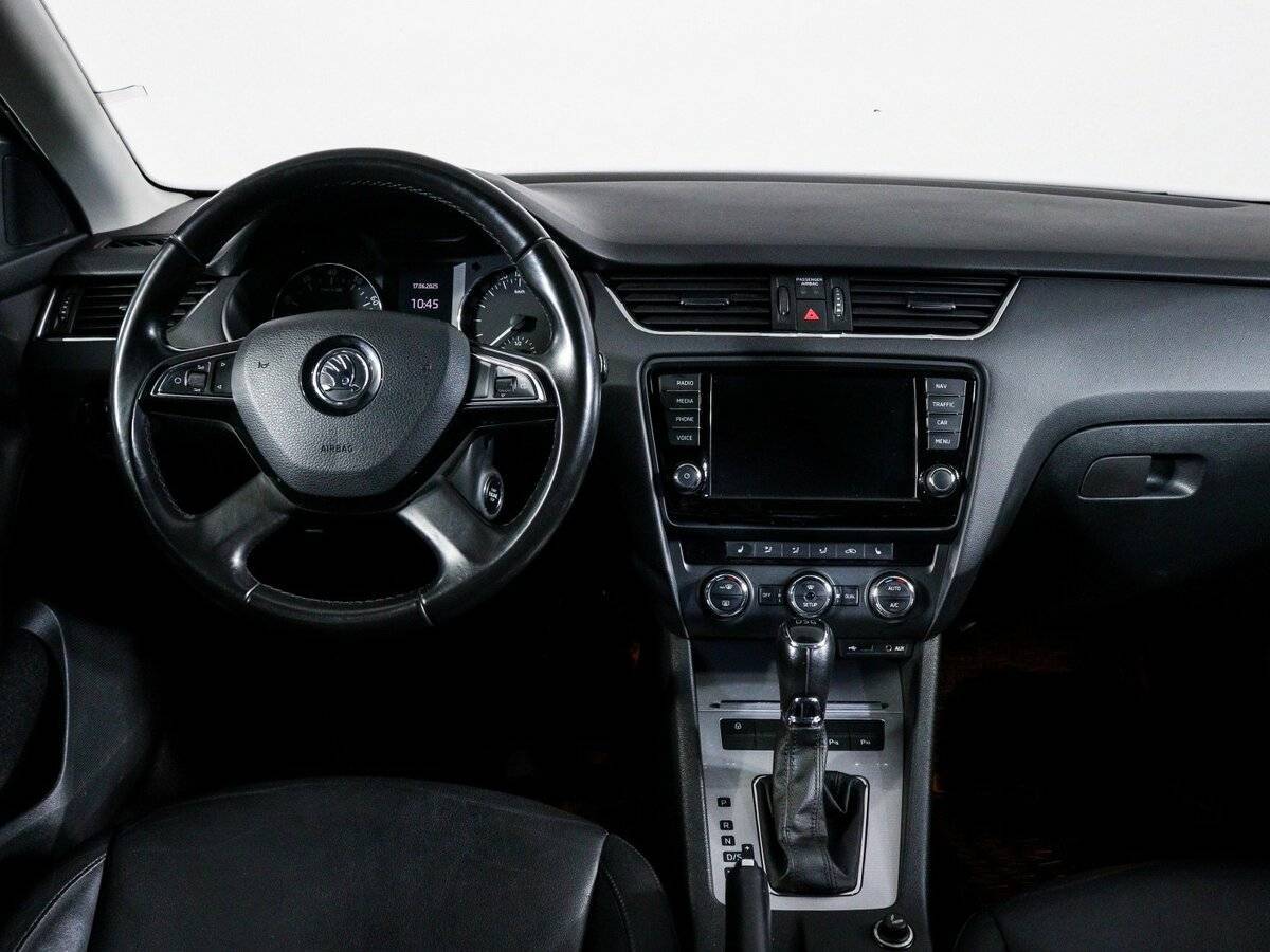 Skoda Octavia с пробегом — 2014 год. Фото: #11