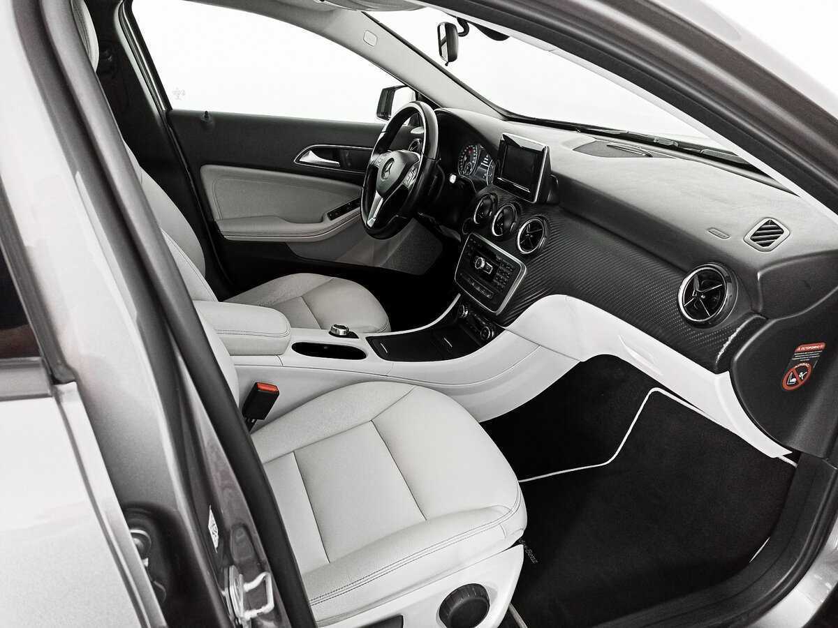 Mercedes-Benz GLA с пробегом — 2015 год. Фото: #8