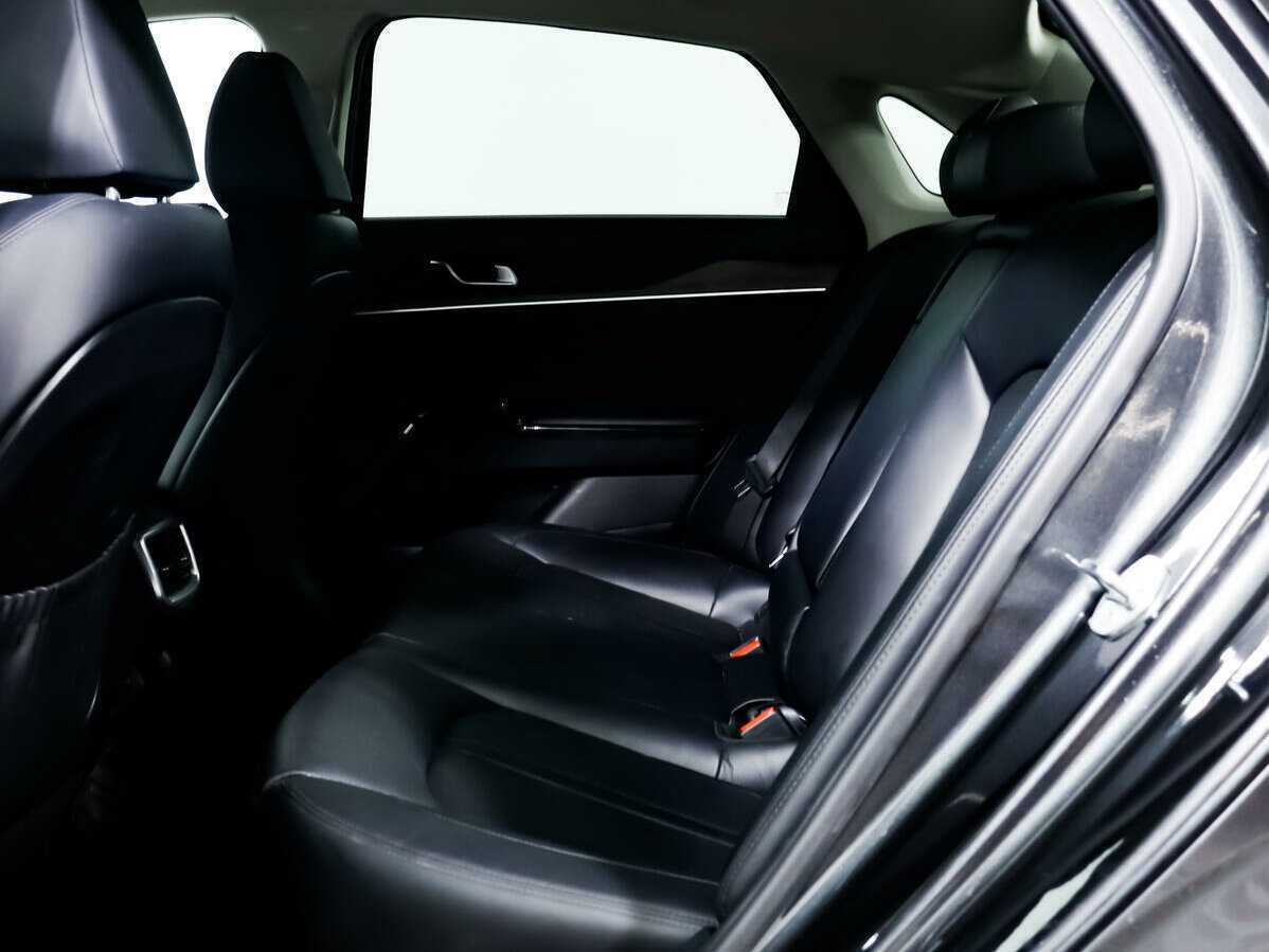 Kia K5 с пробегом — 2020 год. Фото: #11