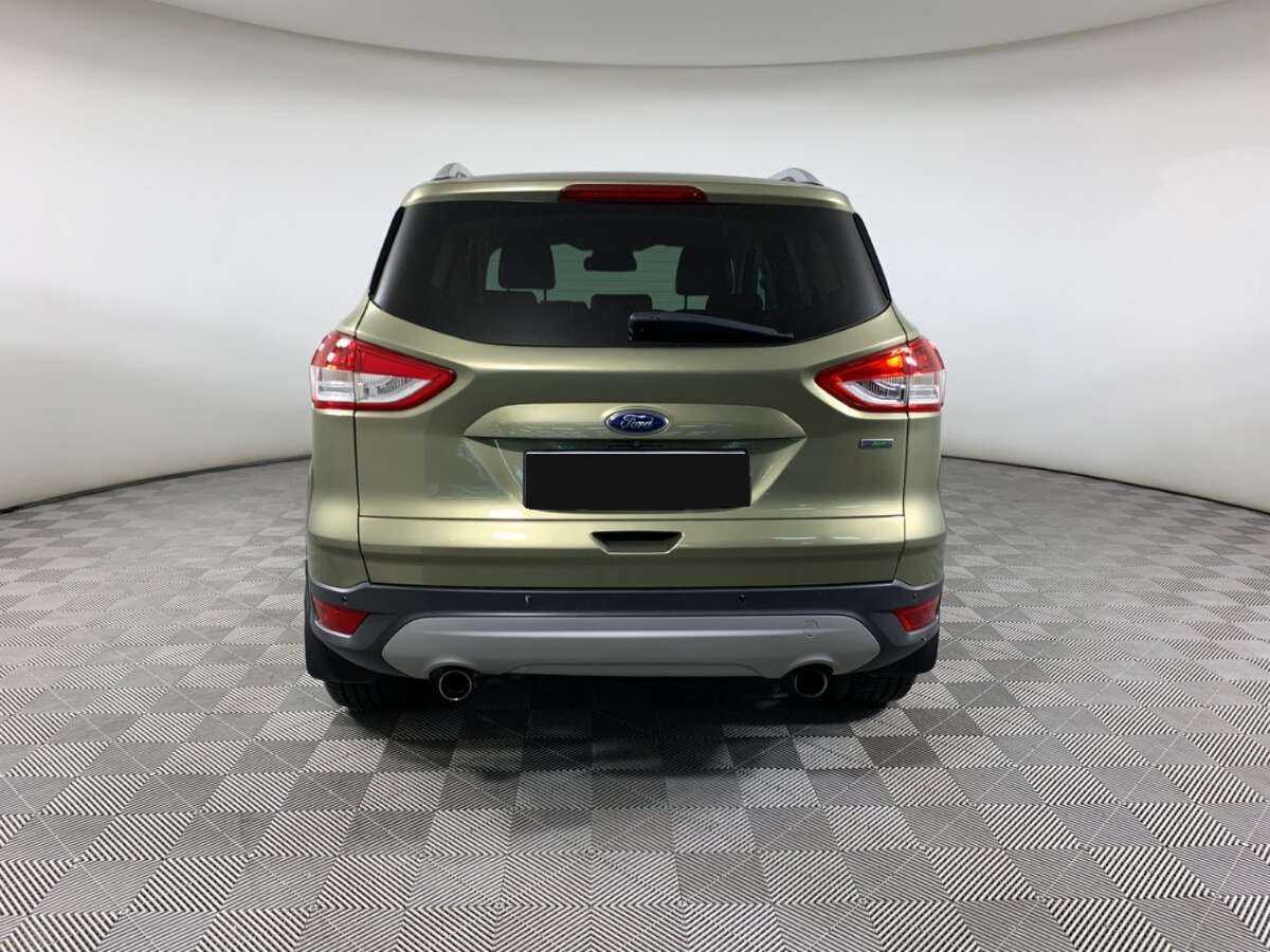 Ford Kuga с пробегом — 2014 год. Фото: #5