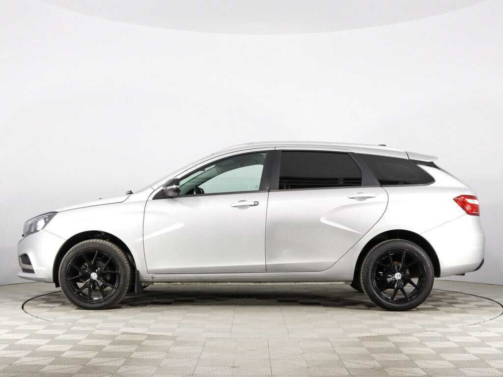 Lada (ВАЗ) Vesta с пробегом — 2018 год. Фото: #5