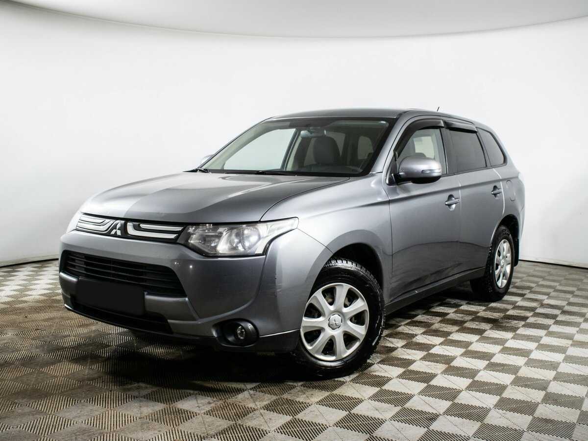 Mitsubishi Outlander с пробегом — 2012 год. Посмотреть фото