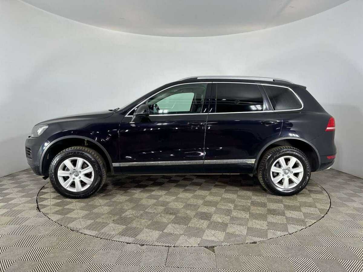 Volkswagen Touareg с пробегом — 2012 год. Фото: #4