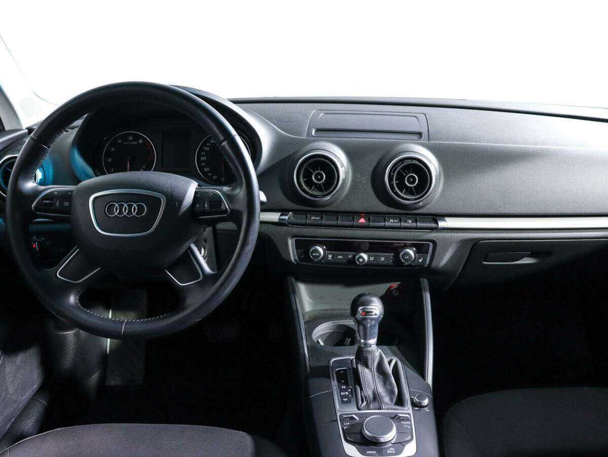Audi A3 с пробегом — 2015 год. Фото: #9