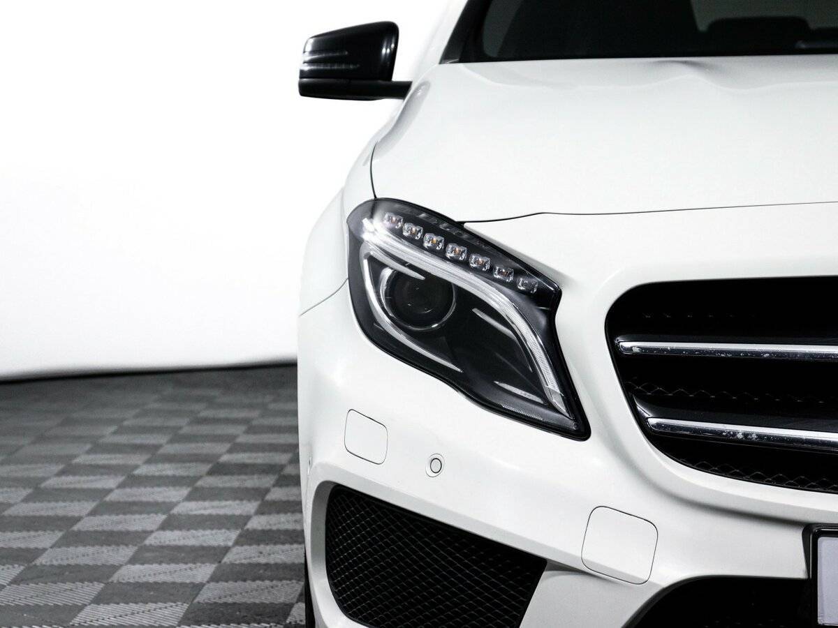 Mercedes-Benz GLA с пробегом — 2014 год. Фото: #15
