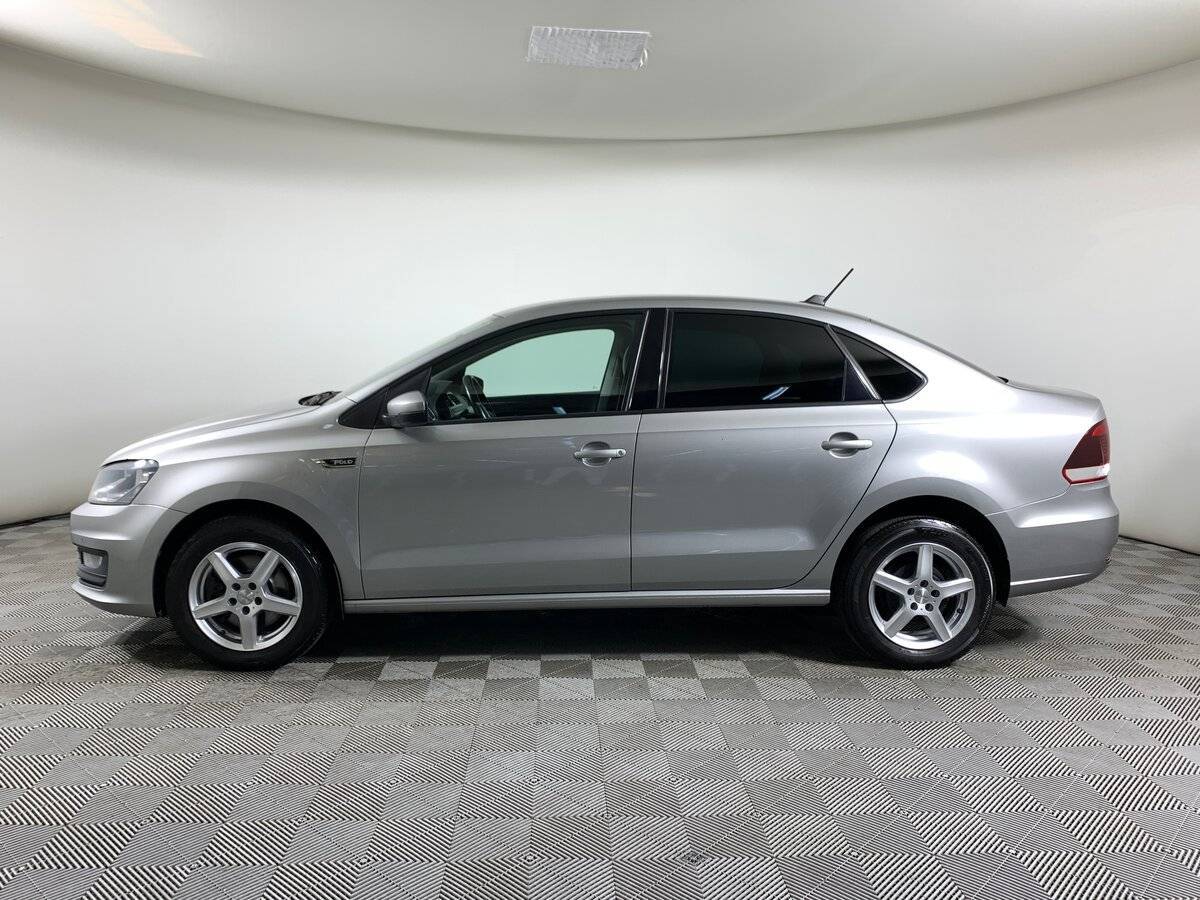 Volkswagen Polo с пробегом — 2019 год. Фото: #7