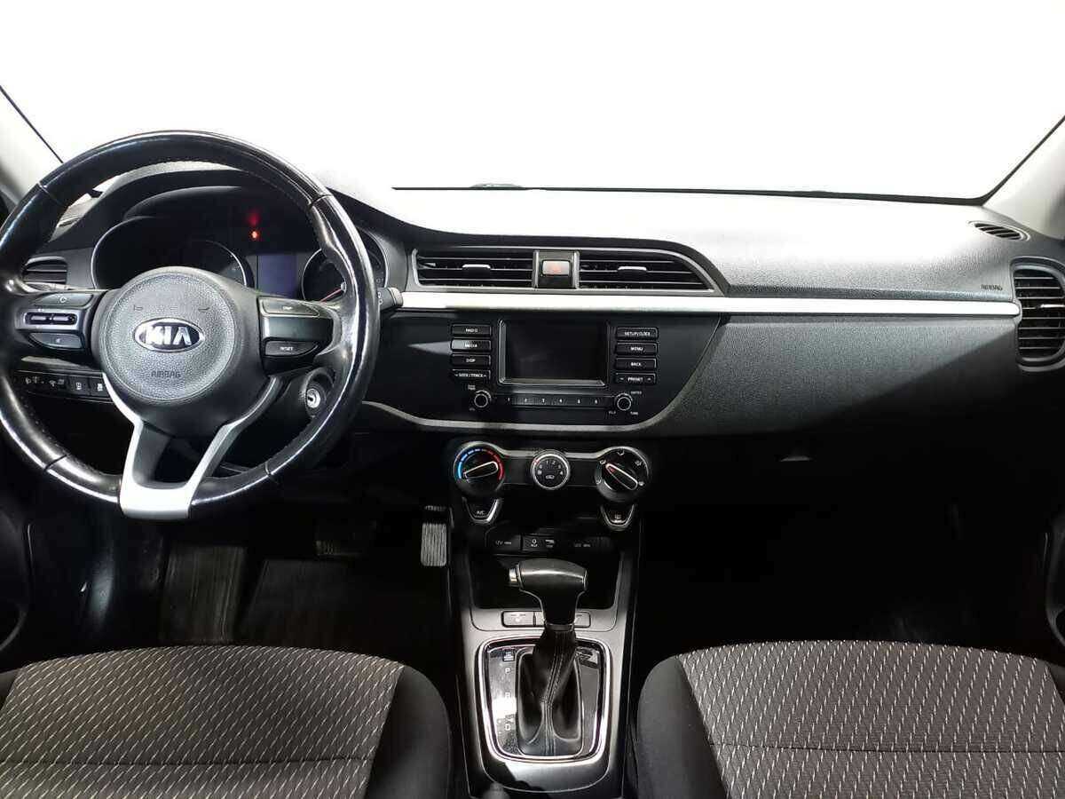 Kia Rio с пробегом — 2018 год. Фото: #8