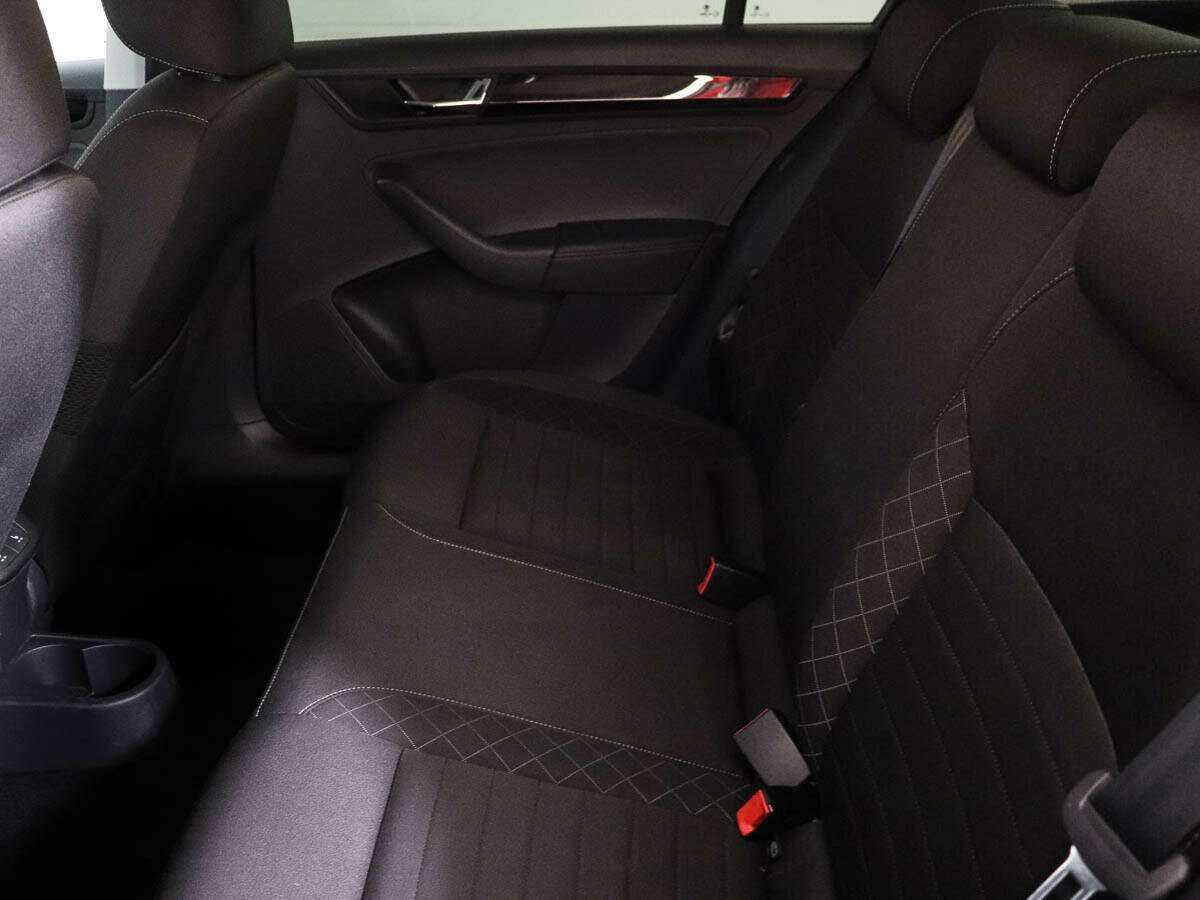 Skoda Rapid с пробегом — 2019 год. Фото: #7