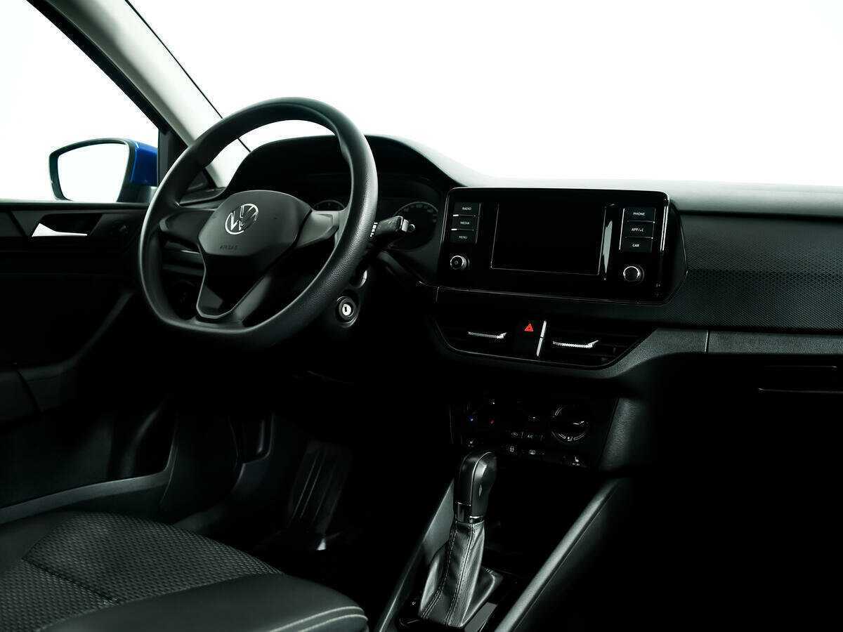 Volkswagen Polo с пробегом — 2020 год. Фото: #8