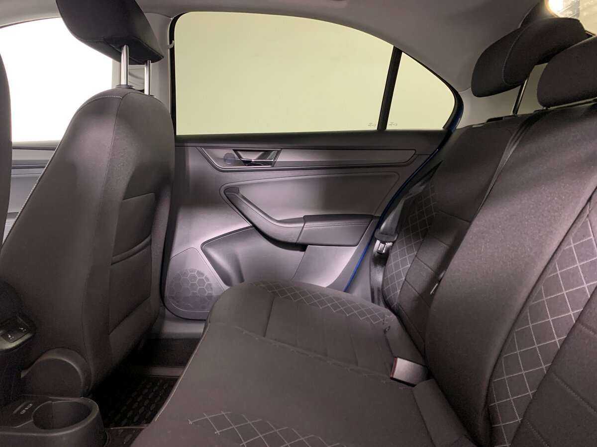 Skoda Rapid с пробегом — 2020 год. Фото: #15