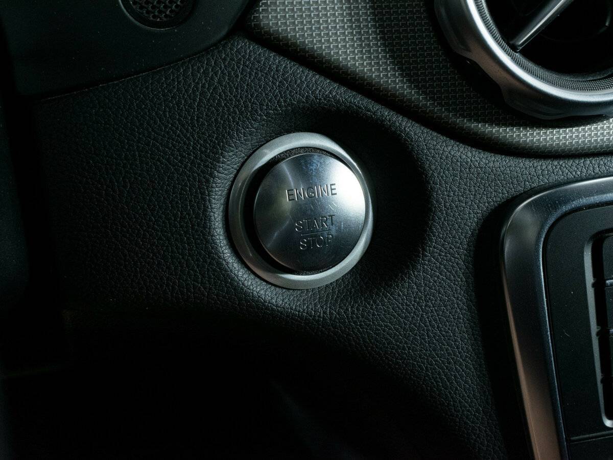 Mercedes-Benz GLA с пробегом — 2019 год. Фото: #13