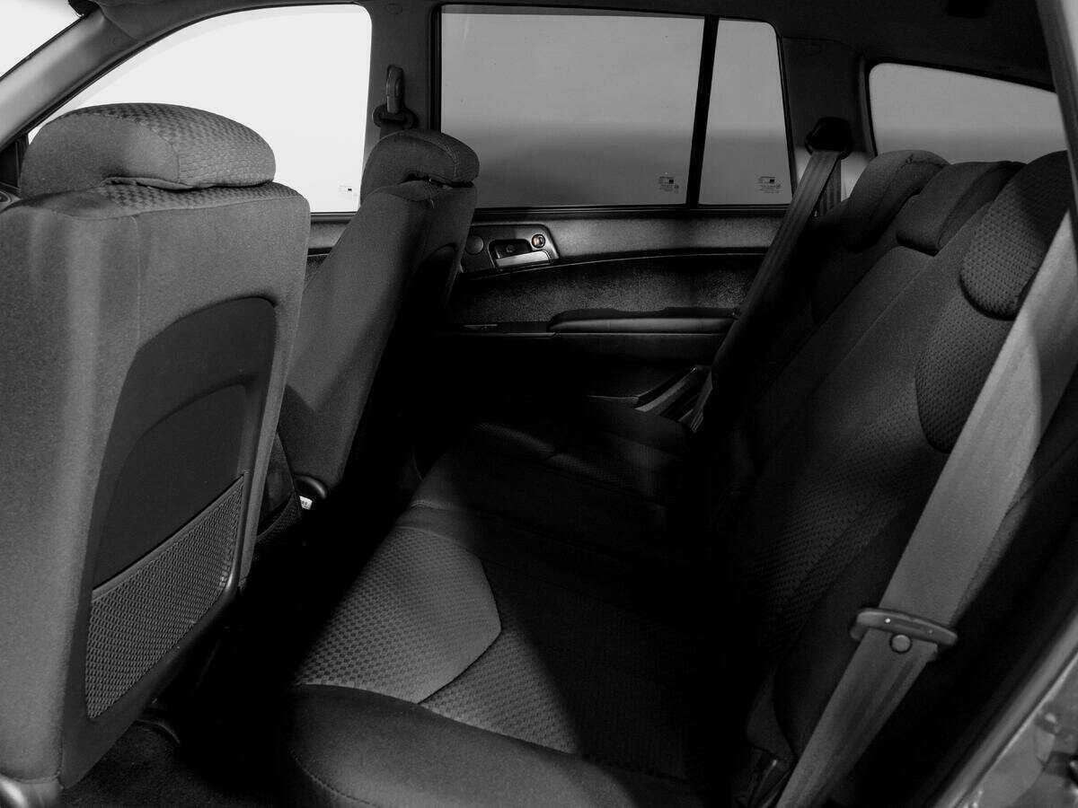 SsangYong Kyron с пробегом — 2012 год. Фото: #9