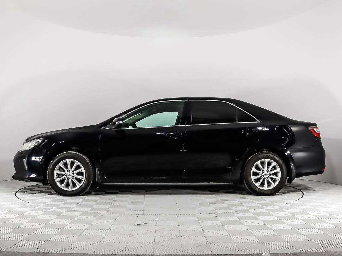 Toyota Camry с пробегом — 2016 год. Фото: #7