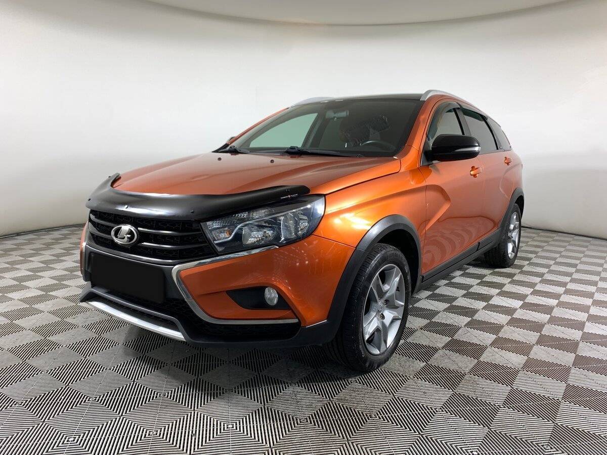 Lada (ВАЗ) Vesta с пробегом — 2021 год. Посмотреть фото