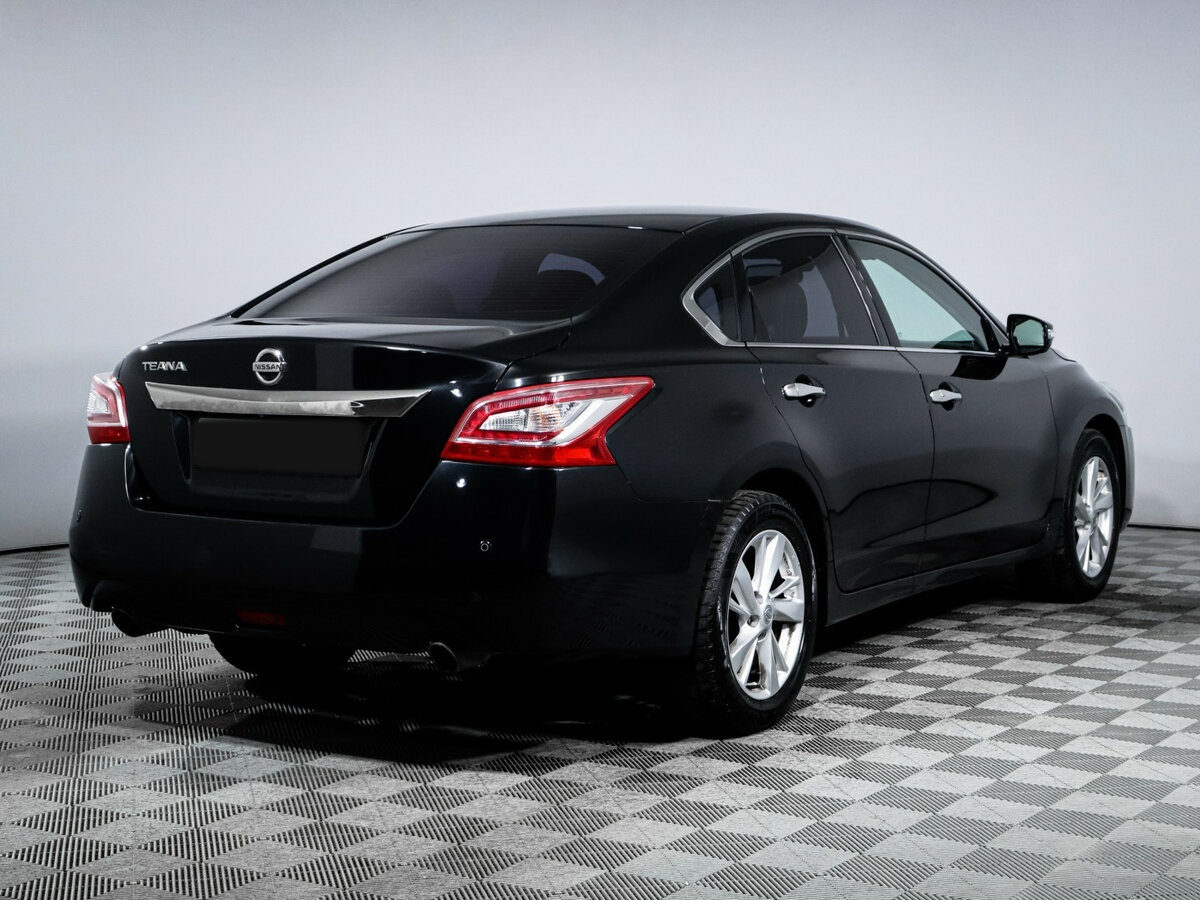 Nissan Teana с пробегом — 2015 год. Фото: #4