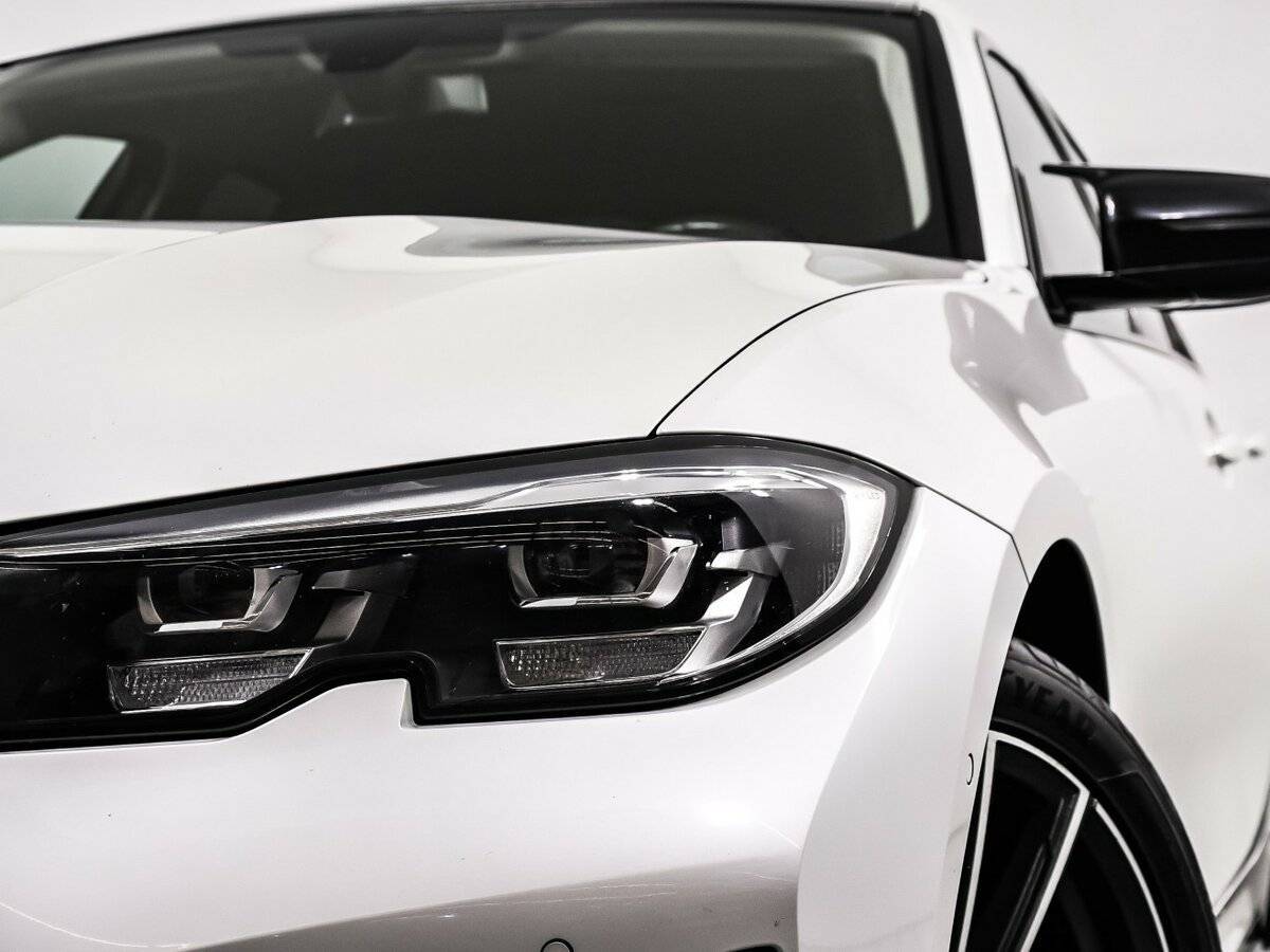 BMW 3 серии с пробегом — 2019 год. Фото: #11