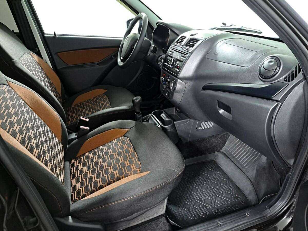 Lada (ВАЗ) Granta с пробегом — 2023 год. Фото: #6