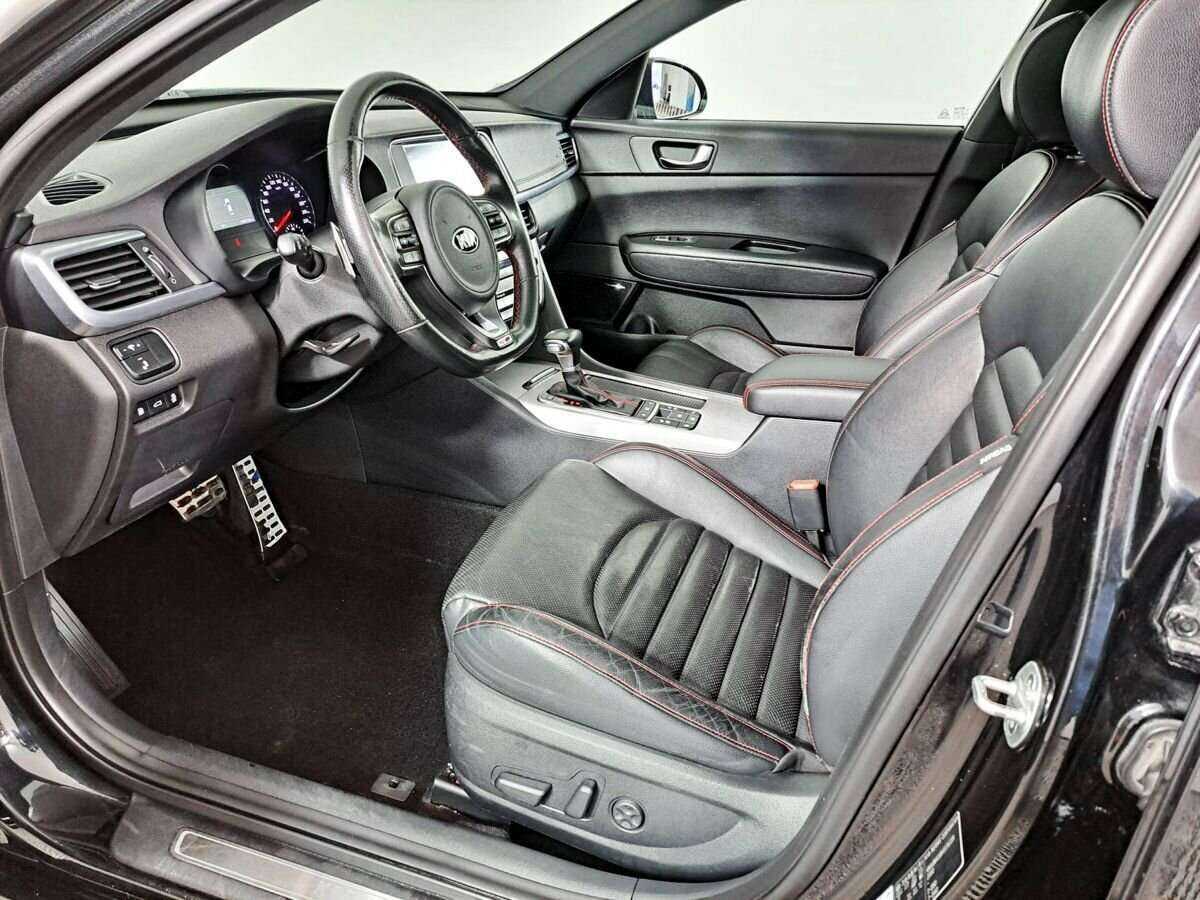 Kia Optima с пробегом — 2017 год. Фото: #13