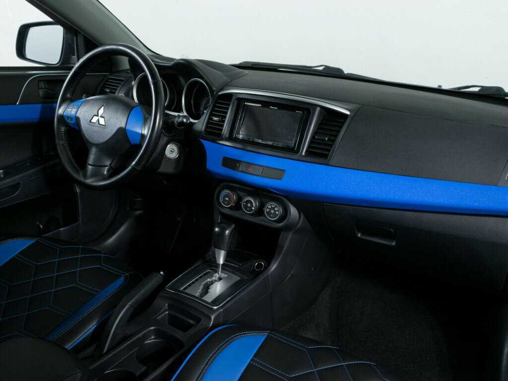 Mitsubishi Lancer с пробегом — 2014 год. Фото: #6