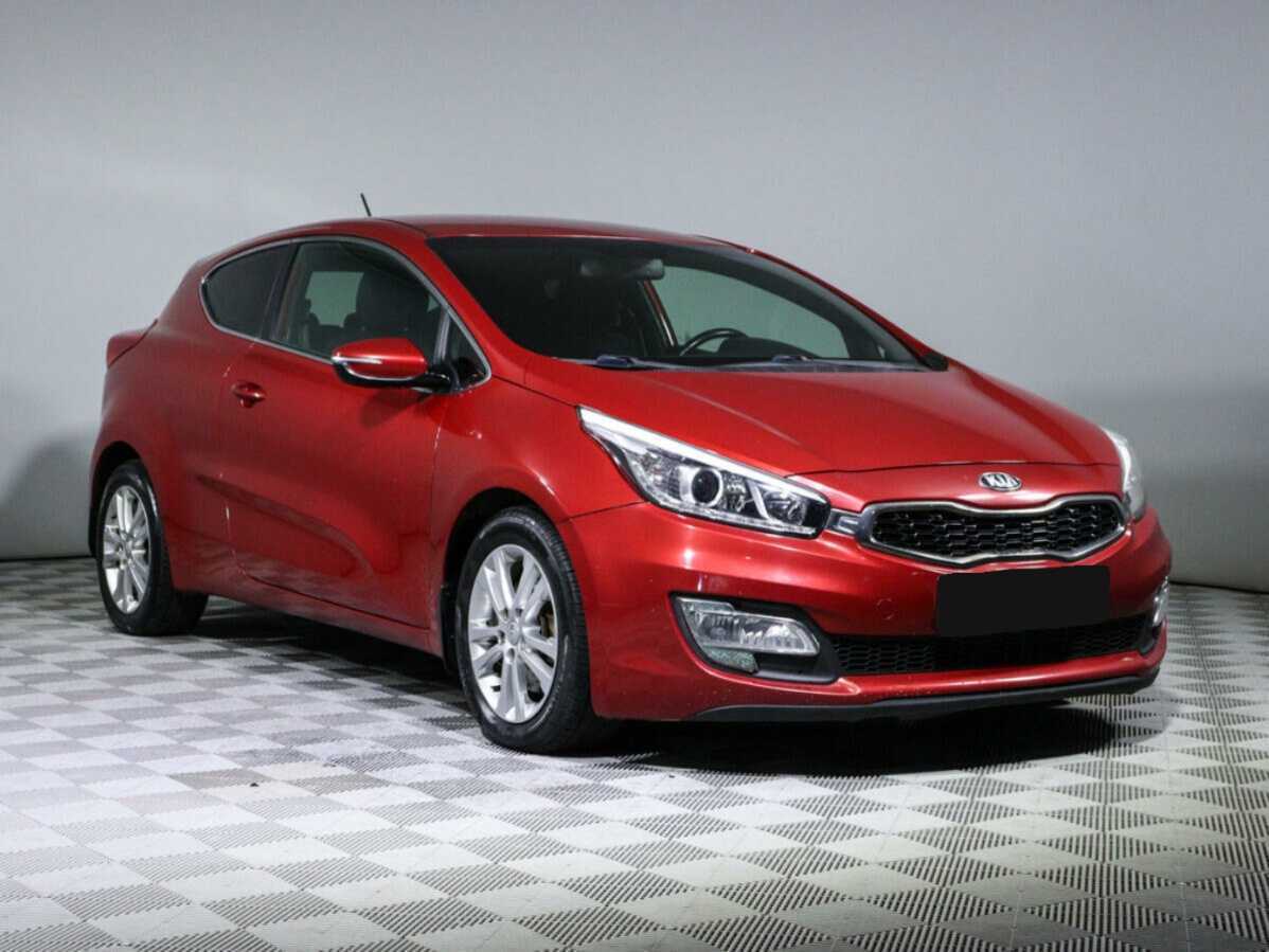 Kia Ceed с пробегом — 2013 год. Фото: #2