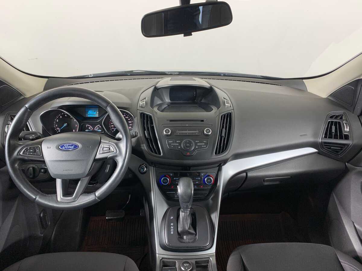 Ford Kuga с пробегом — 2019 год. Фото: #12