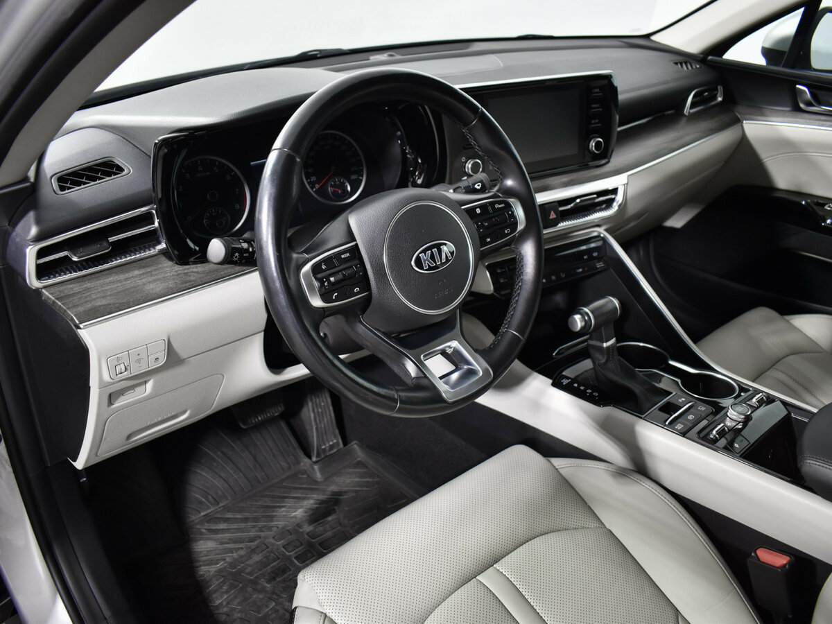 Kia K5 с пробегом — 2021 год. Фото: #8