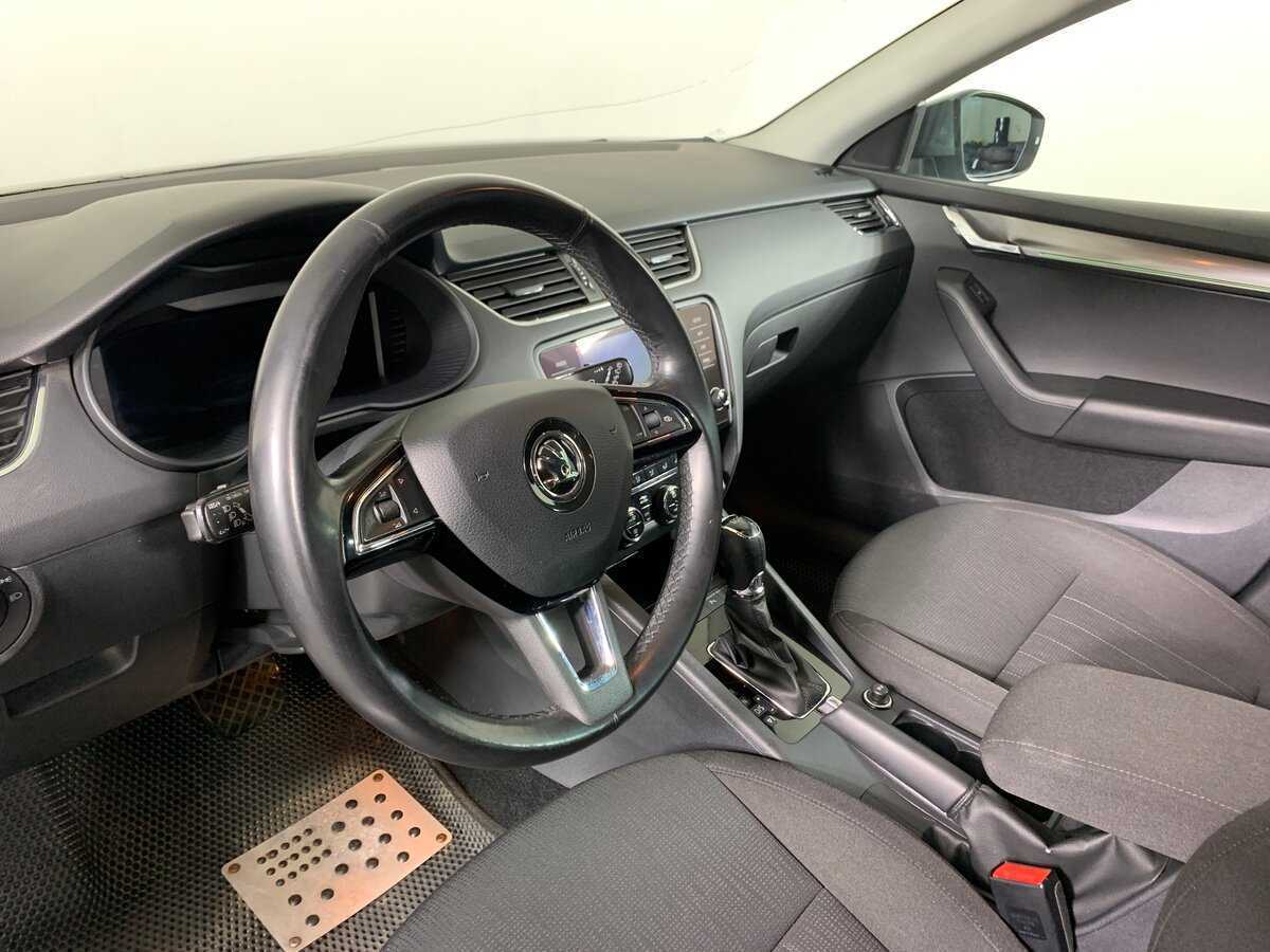 Skoda Octavia с пробегом — 2018 год. Фото: #11
