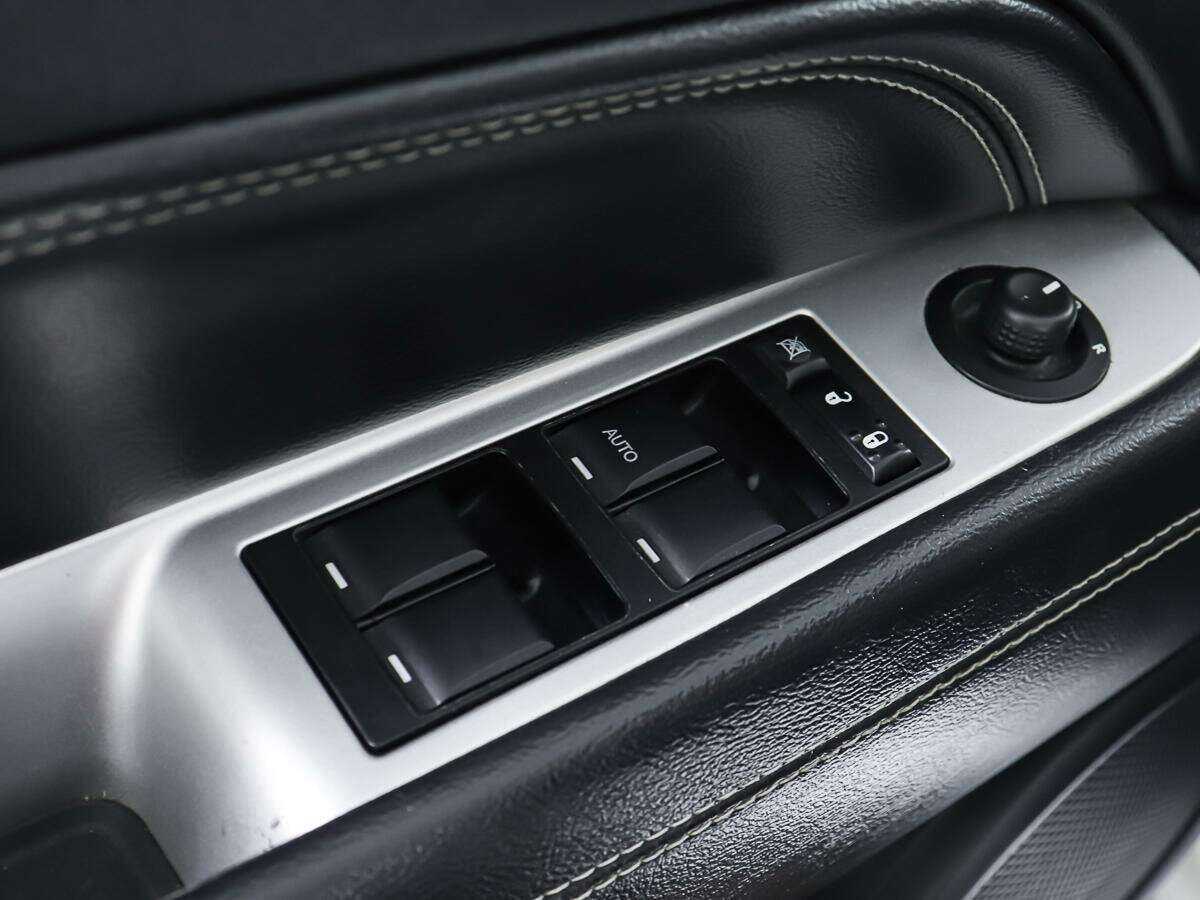 Jeep Compass с пробегом — 2013 год. Фото: #14