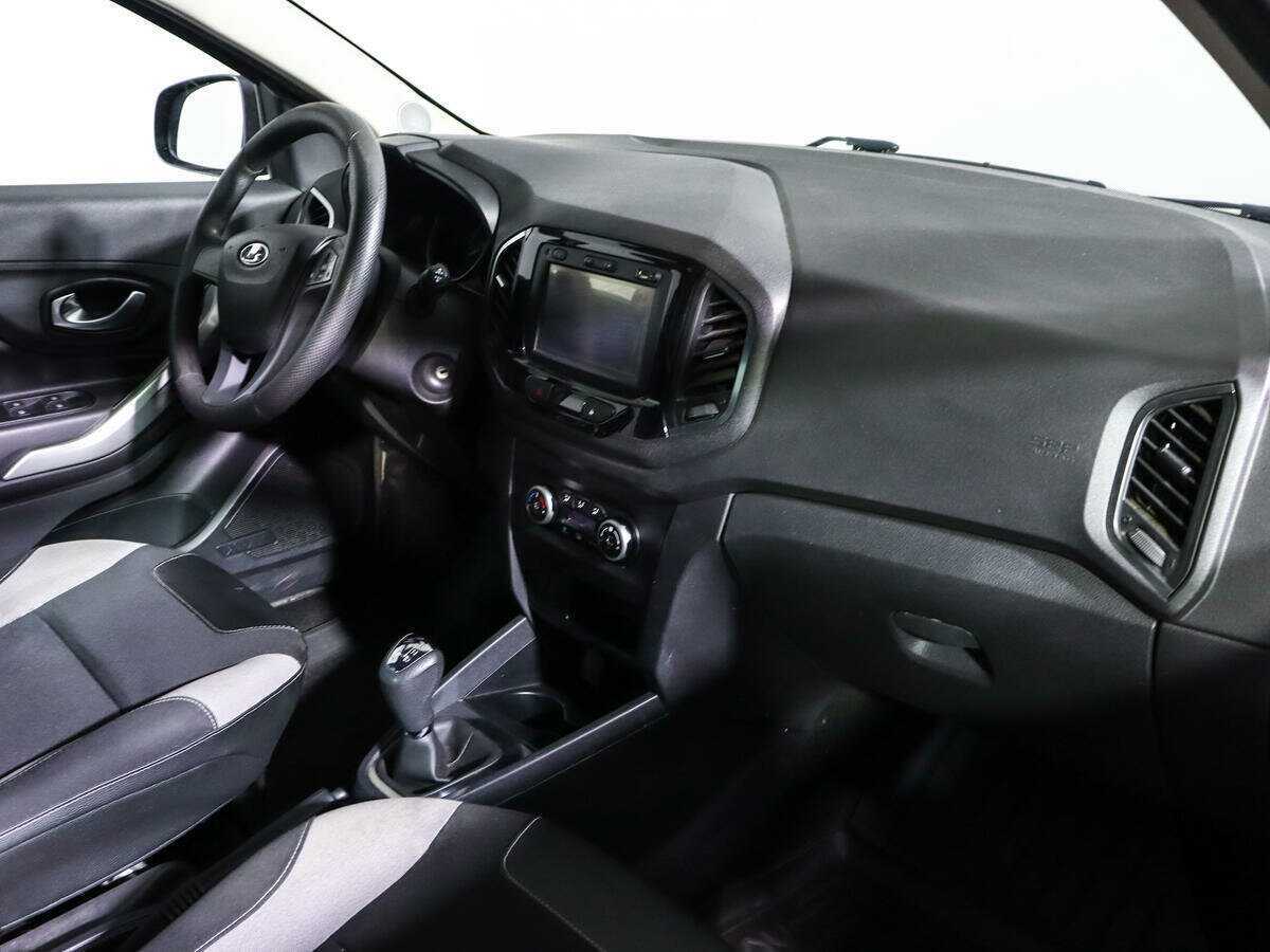 Lada (ВАЗ) XRAY с пробегом — 2016 год. Фото: #8