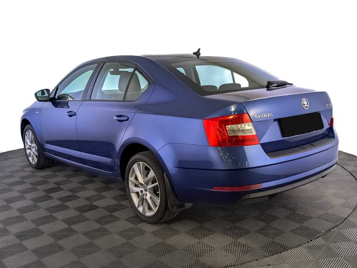 Skoda Octavia с пробегом — 2020 год. Фото: #6