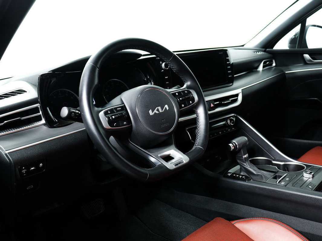 Kia K5 с пробегом — 2022 год. Фото: #12